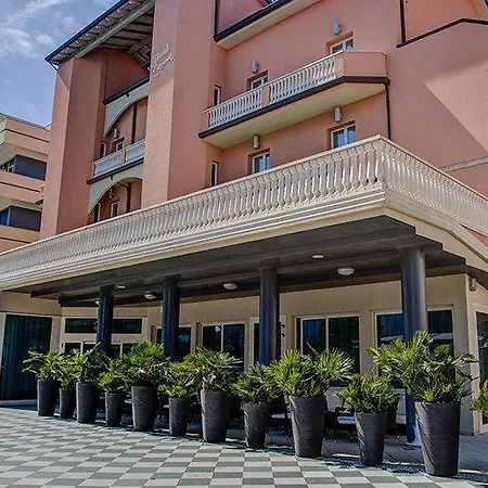 Hotel Fiamma & Cesenatico